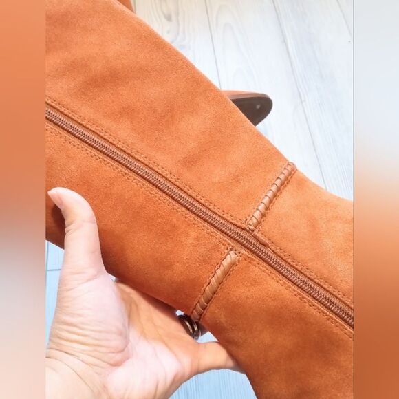 (T-4125)  Vince Camuto Women's KALEECA Knee High Boot, Warm Caramel, Sz 9 - Picture 6 of 14